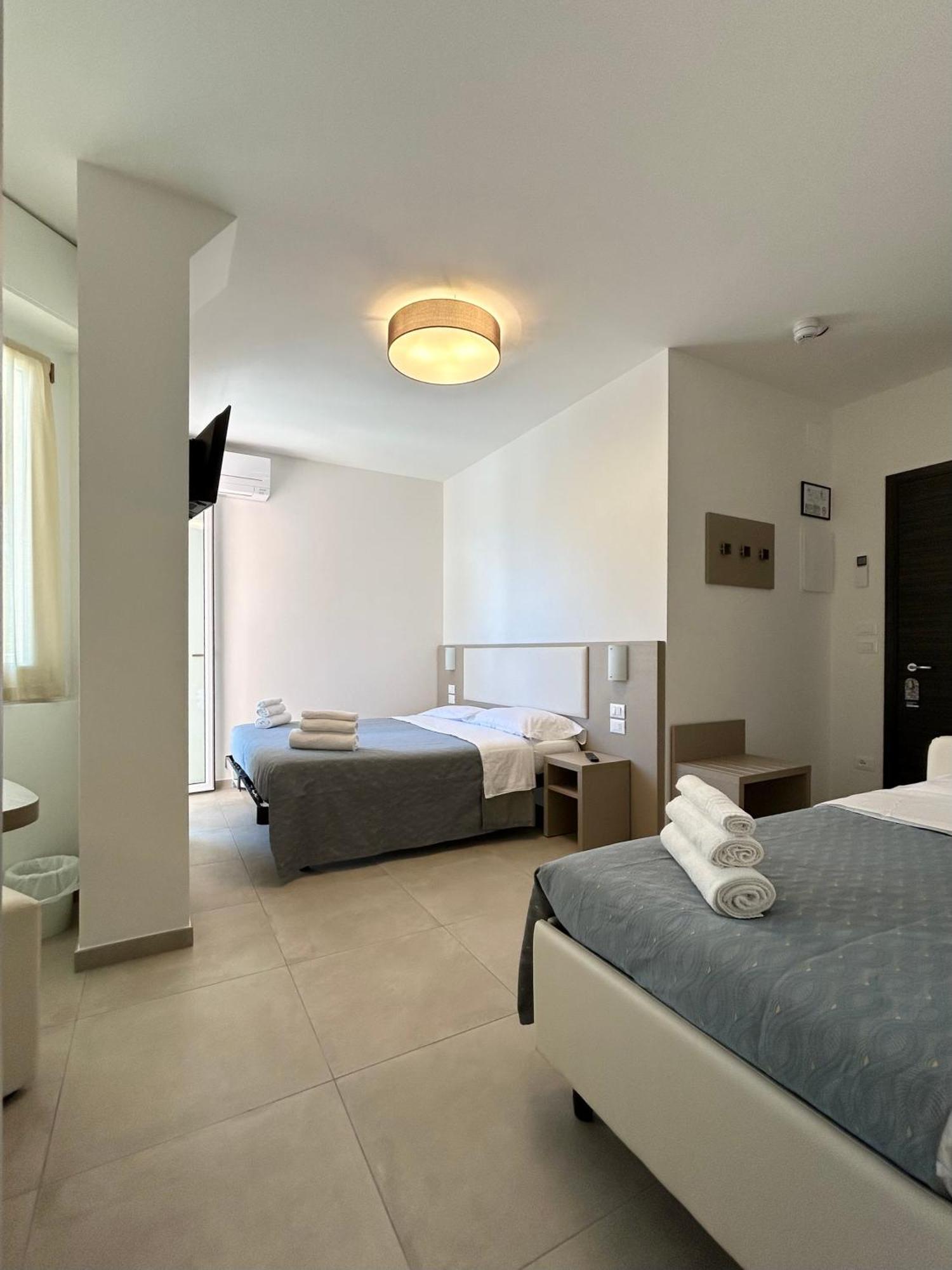 Hotel Brigantino Milano Marittima Exterior foto